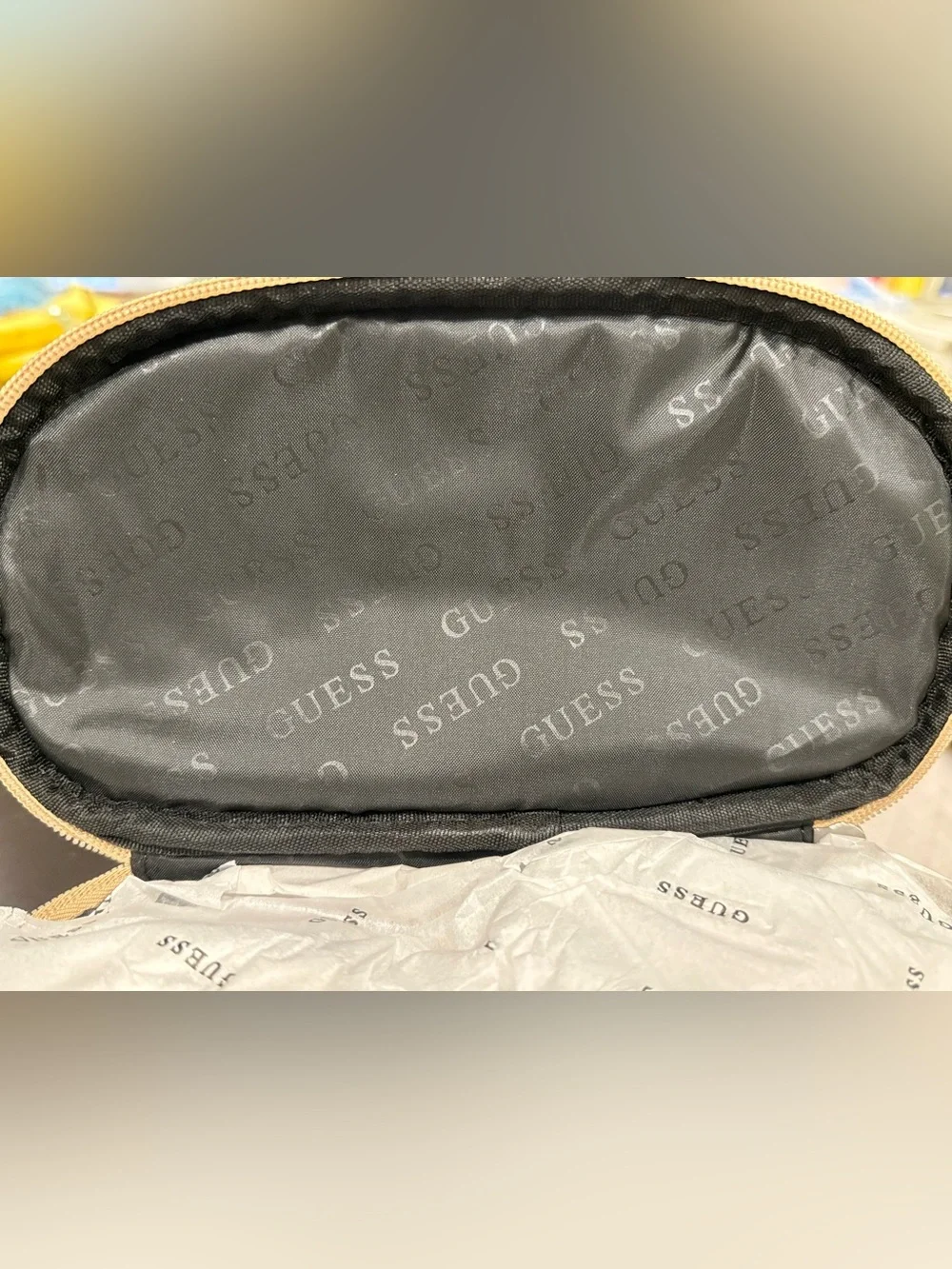 NWT Guess Makeup Train Case Cosmetic Bag | White Beauty Print|Travel Vanity Case